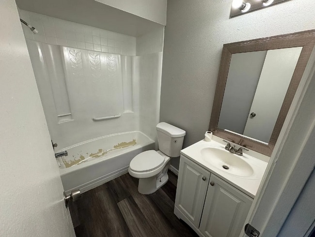 Photo - 485 N Briar Creek Point