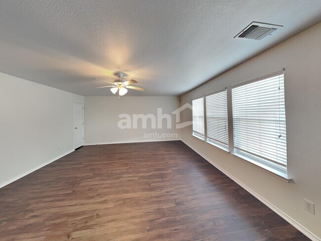 Photo - 11130 Fort Smith