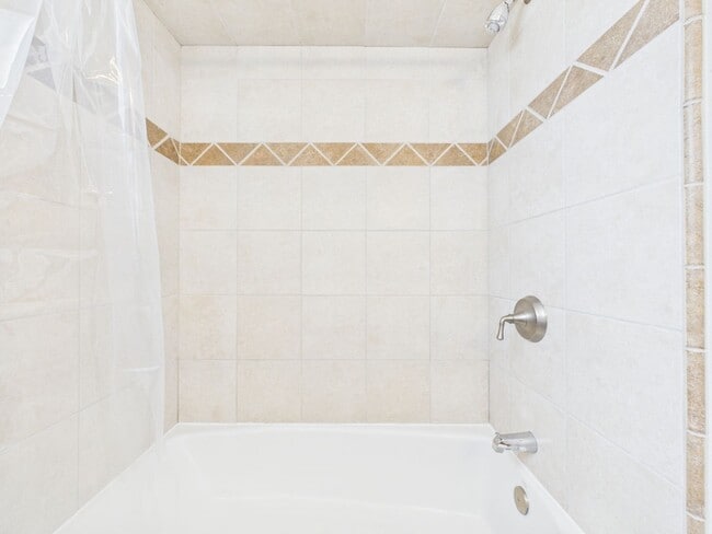 Photo - 2 Bedroom Condo at Kimberly Place in Monterey