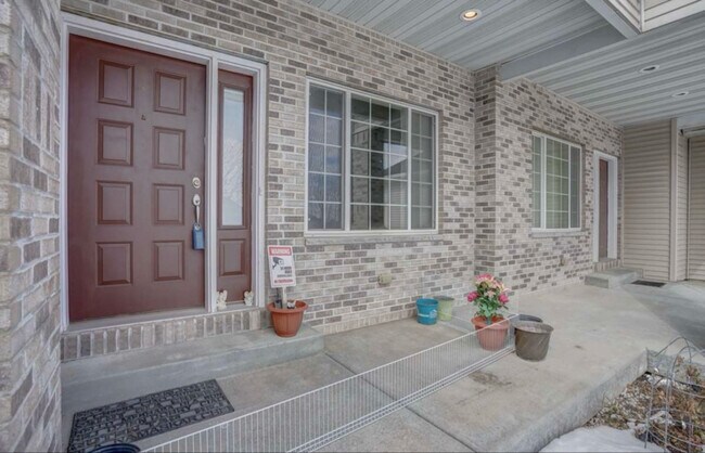 Photo - 2904 Kentville Dr