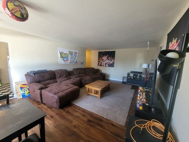 Photo - 1321 Franklin