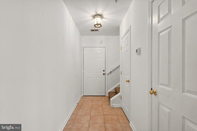 Photo - 204 Fallsgrove Blvd Unit 20