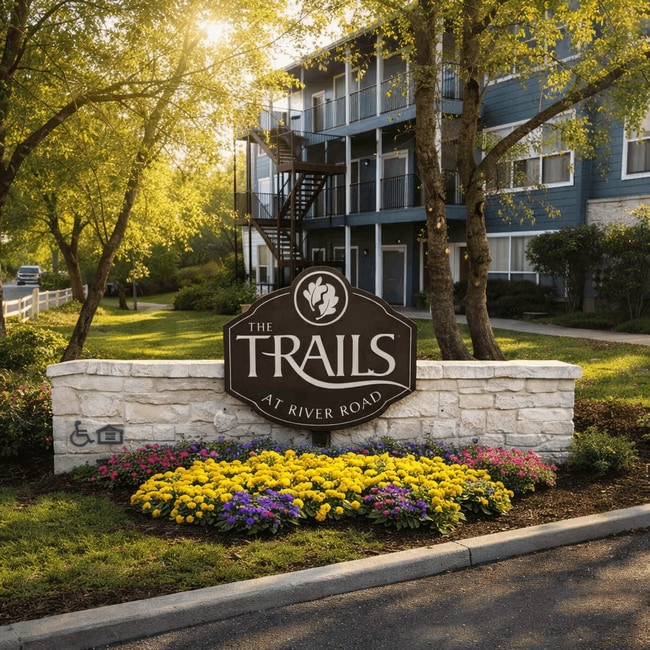 Trails at River Road (Boerne Creekside)