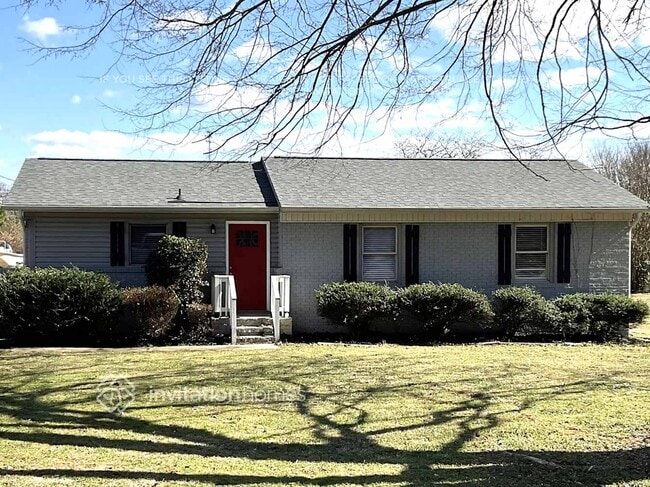 Building Photo - 10645 Stonewall Rd