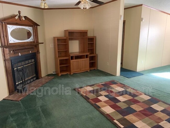 Photo - 65 Morning Glory Ln