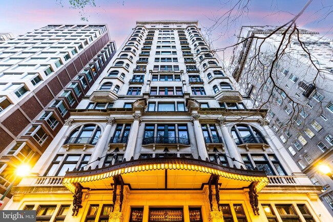 Building Photo - 1830 Rittenhouse Square Unit R17B