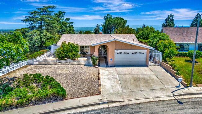 Photo - 18716 Nau Ave House