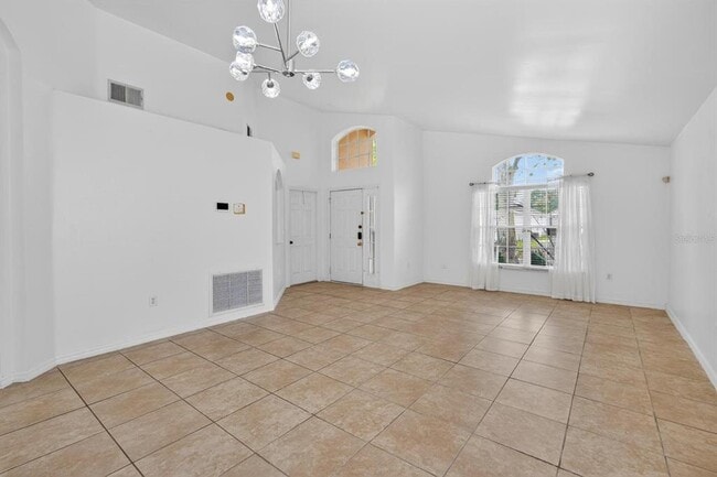 Photo - 419 Buckingham Cir