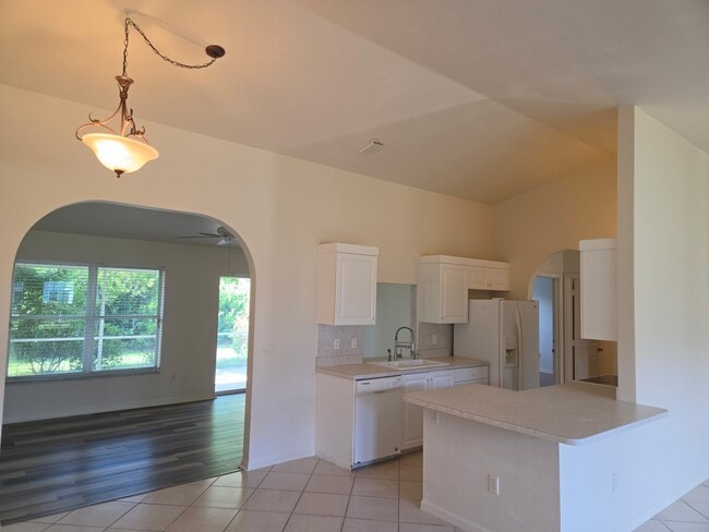 Photo - 1816 SW 38th Terrace