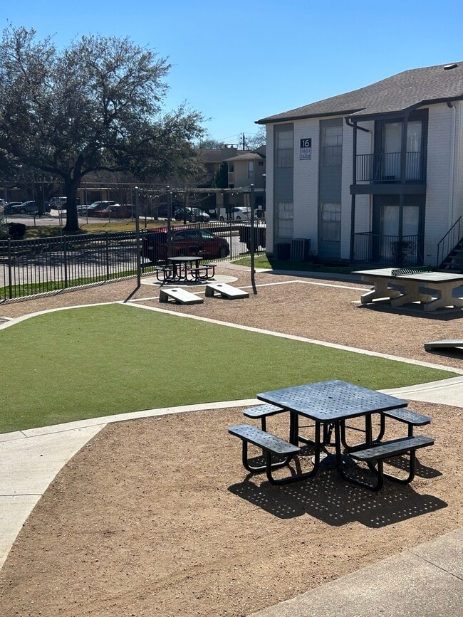 Outdoor Amenity Area