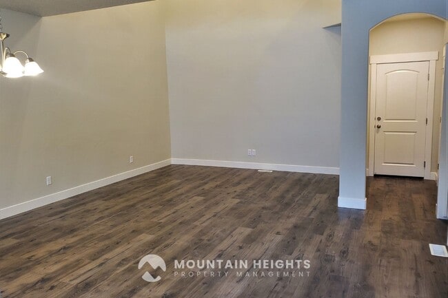 Photo - 4203 W 1960 N