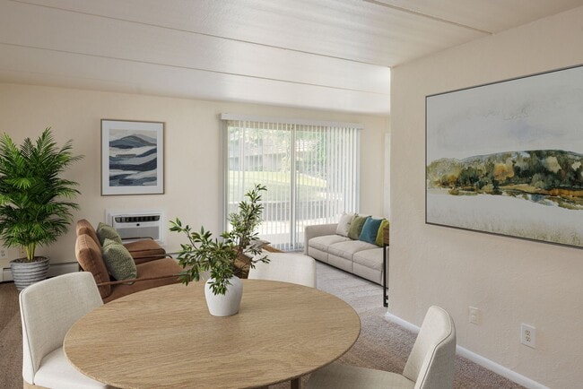 Photo - Racquet Club