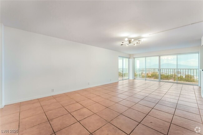Building Photo - 3111 Bel Air Dr Unit 11B Rental