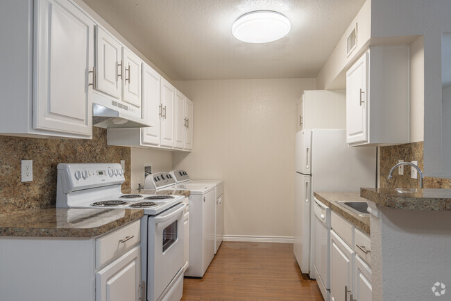 Interior Photo - Lakewood Apartments