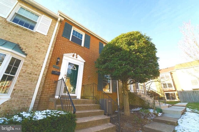 Building Photo - 2208 Bucknell Terrace Rental