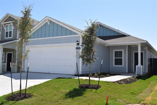 Building Photo - 11705 Murano Dr Rental