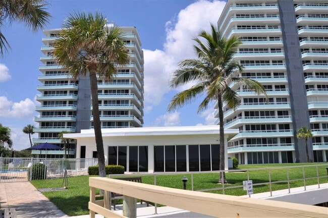 Photo - 3554 Ocean Dr Unit PH2S