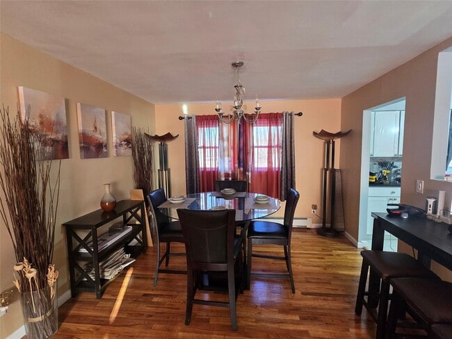 Photo - 62 Delaware Rd