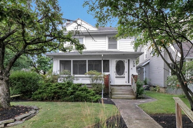 Building Photo - 109 S Westgate Ave Rental