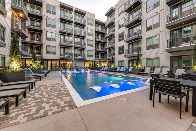 Building Photo - Crystal Springs Rental