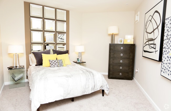 Photo - Ascend Apollo