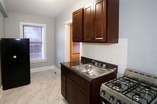 Photo - 4600 N Beacon St Unit 1A
