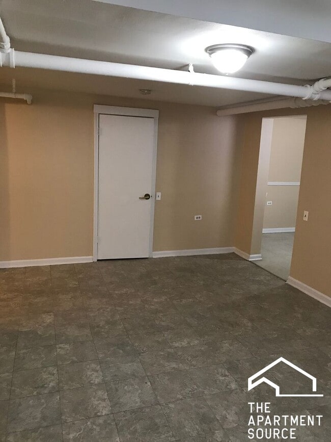 Photo - 7722 N Marshfield Ave Unidad G