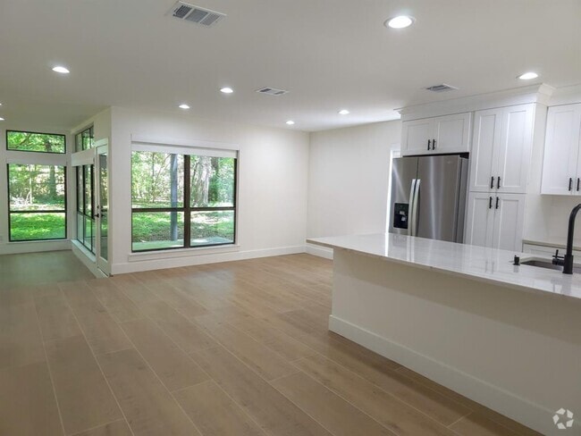 Building Photo - 14 Lehigh Springs Dr Rental