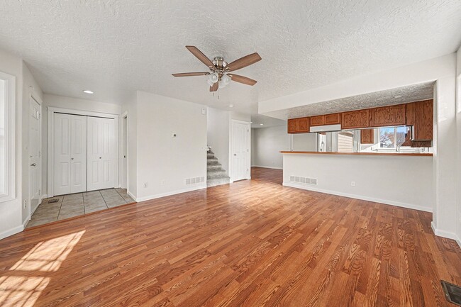 Photo - 4316 Paintbrush Dr