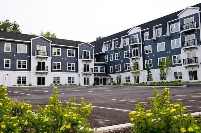 Building Photo - VPkwy