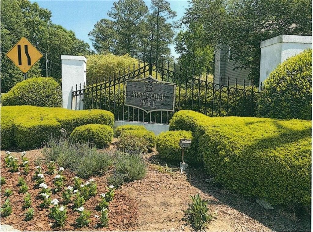 Photo - 3089 Commons Crossing