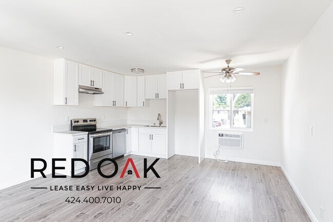 Photo - 20414 Cohasset St Unit 25