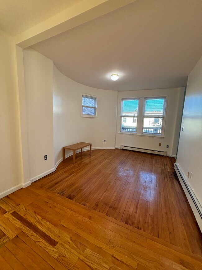 Photo - 1371 Commonwealth Ave Unit 3