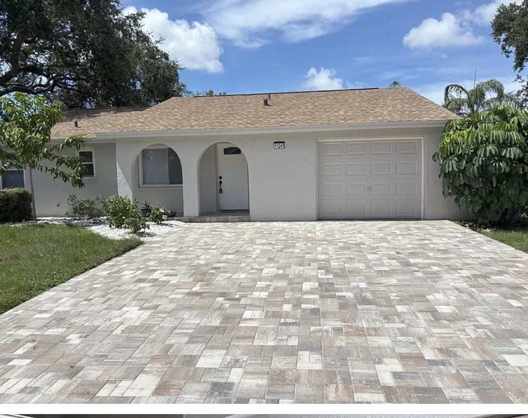 Photo - 11241 Temple Ct