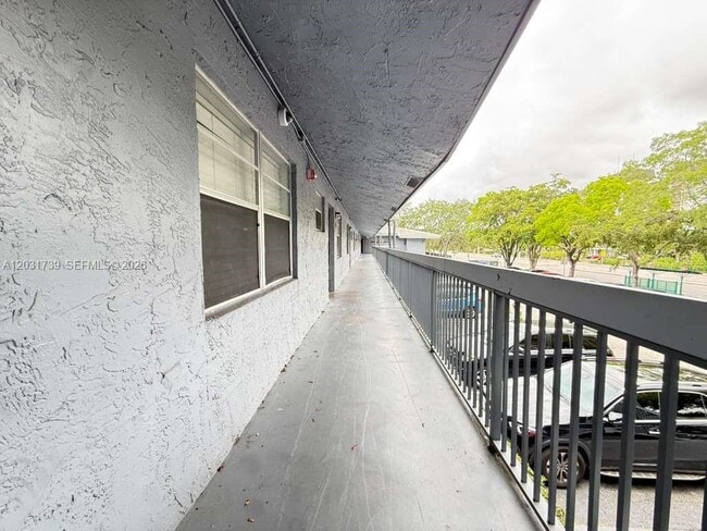 Photo - 8982 W Sample Rd Unit 204