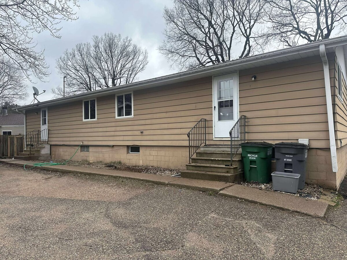 Photo - Two Bedroom Duplex