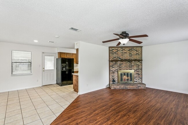 Photo - Minutes to NAS Pensacola & Corry Station – Convenient Coastal Living