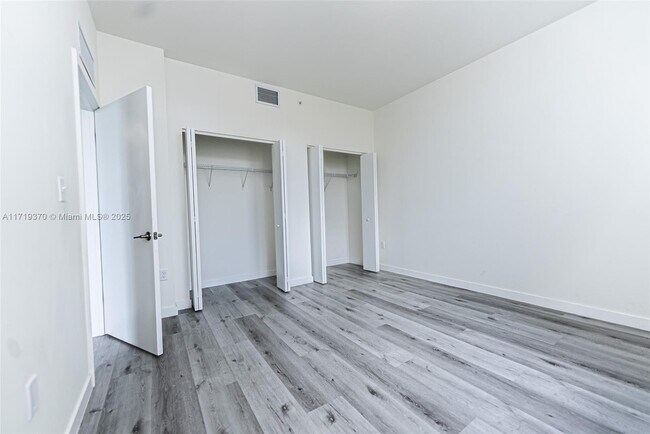 Photo - 26720 Old Dixie Hwy Apartment Unit 203