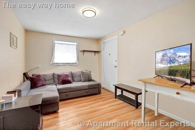 Photo - 81 Summer St Unidad #2