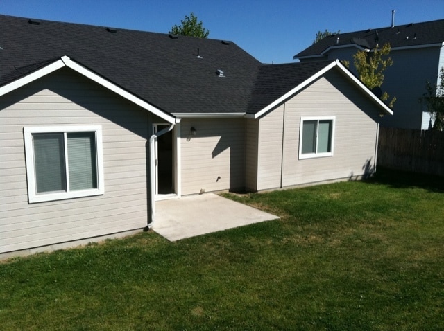 Photo - Beautiful 4-Bed Home in Quiet Creekwood Subdivision – High Convenience, Low Stress!