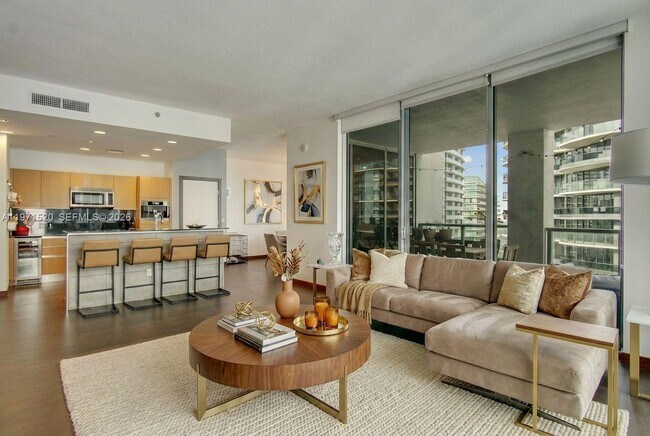 Photo - 1050 Brickell Ave Unidad 3406