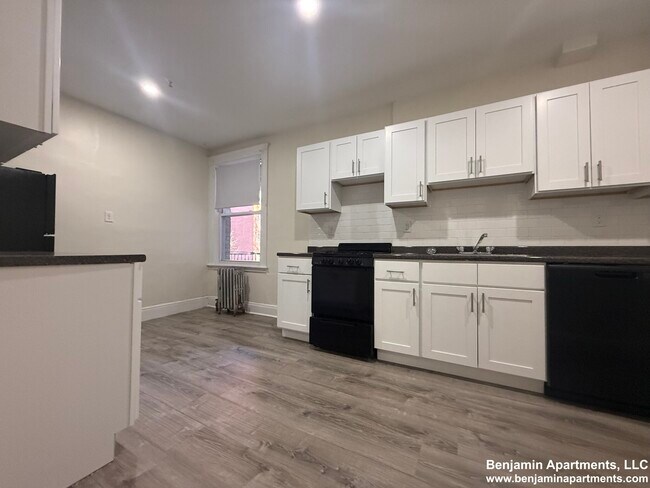 Photo - 1626 Commonwealth Ave