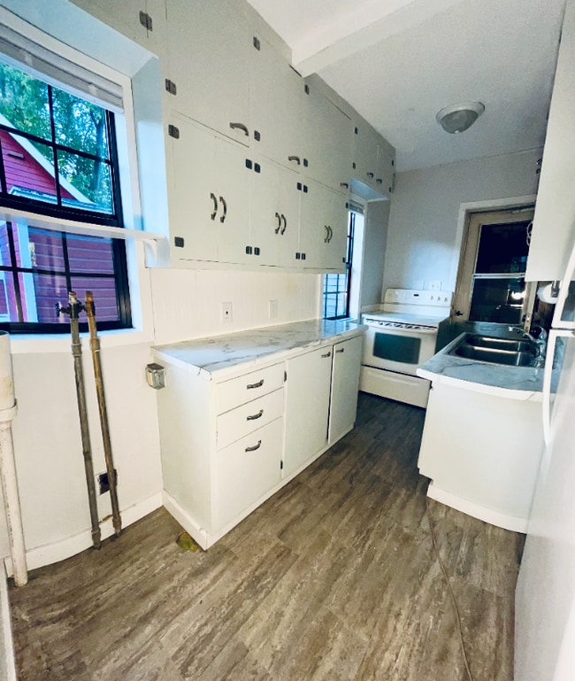 Photo - 1411 Portland Ave Unit B