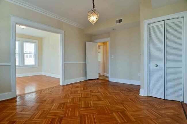 Photo - 1301 Gallatin St NW