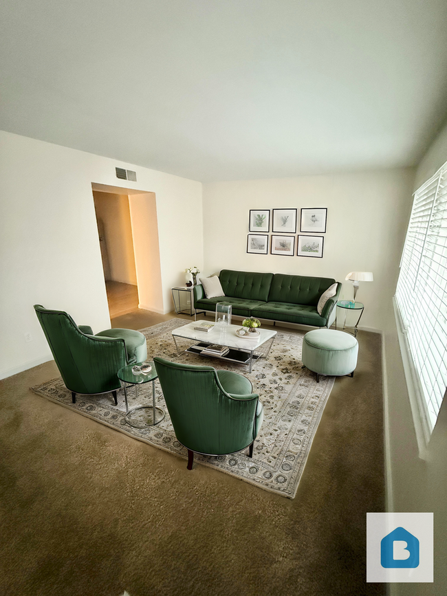 2 bedroom 1 bathroom with in unit Laundry. - 2 bedroom 1 bathroom with in unit Laundry. Apartamento Unidad 4