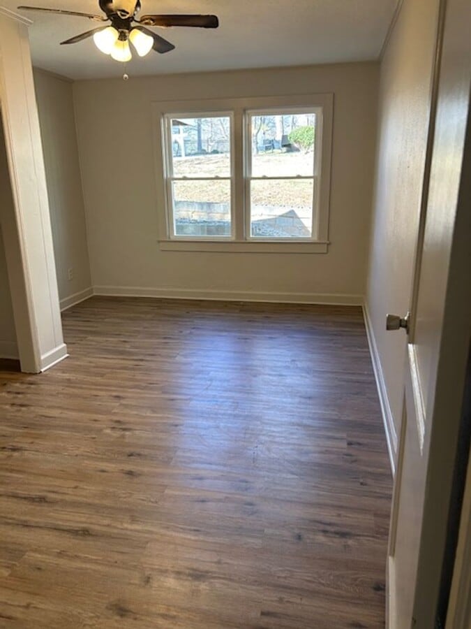 Photo - 438 Northside Dr