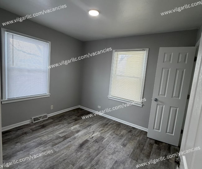 Photo - 2 Spacious Bedrooms • 1 Modern Bathroom + Rec Room home in Hammond, IN (Hessville Area)
