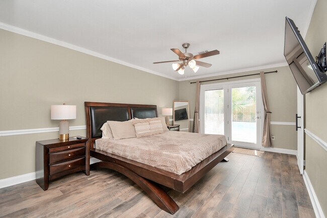 Photo - 9811 Rocktree Dr