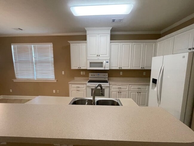 Photo - 528 Brantley Cove Cir