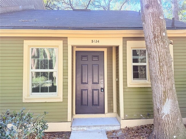 Building Photo - 5134 SW 92nd Ct